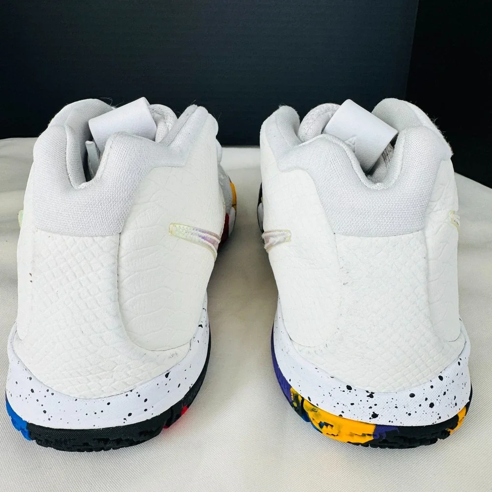 Nike preowned gently